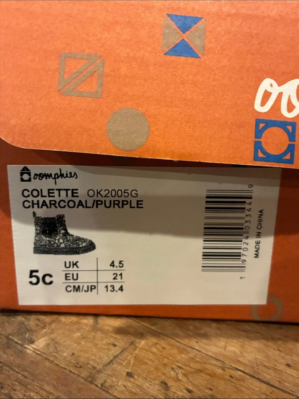 Oomphies Kids Floral Zip-Ankle Boots - New In Box. I have a size 5 and a 7